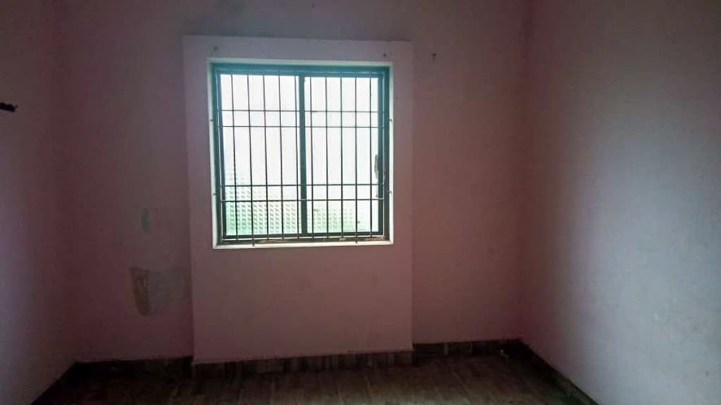 Property Photos 12