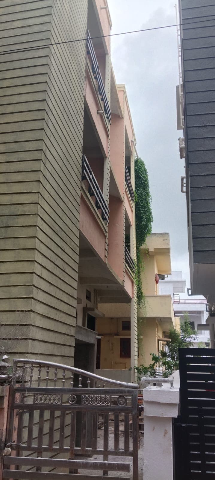 Property Photos 25