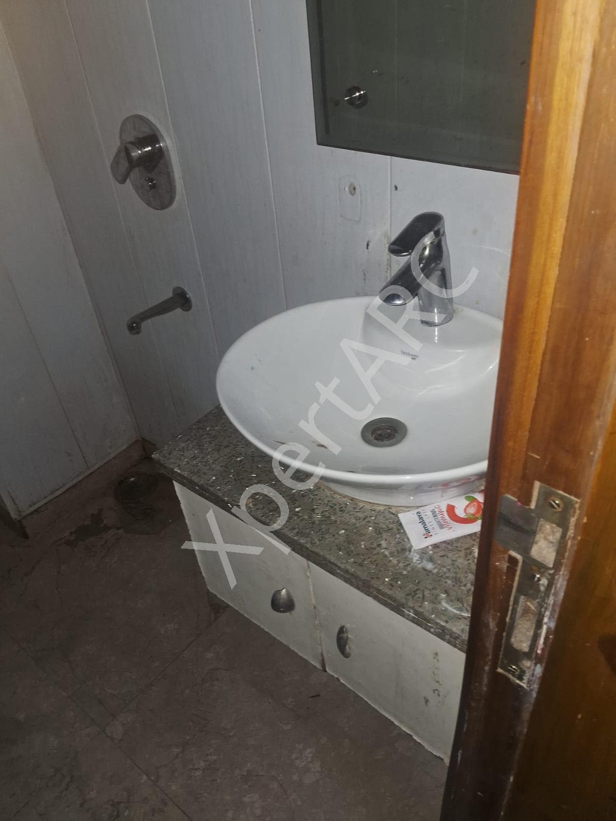 Property Photos 29