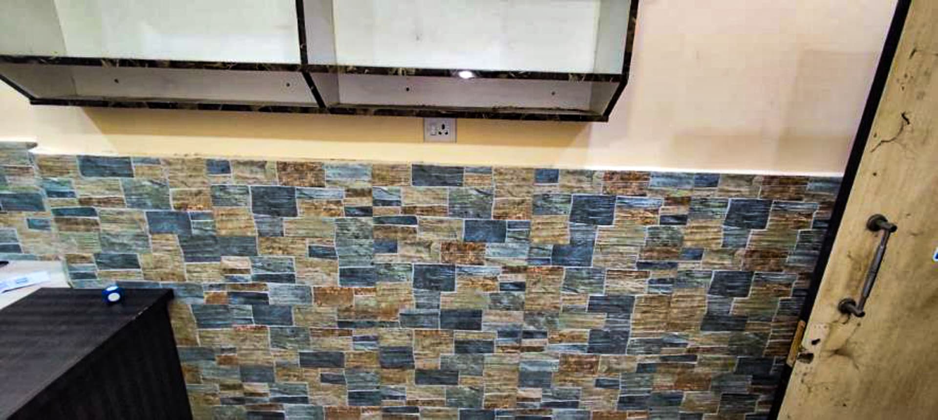 Property Photos 9
