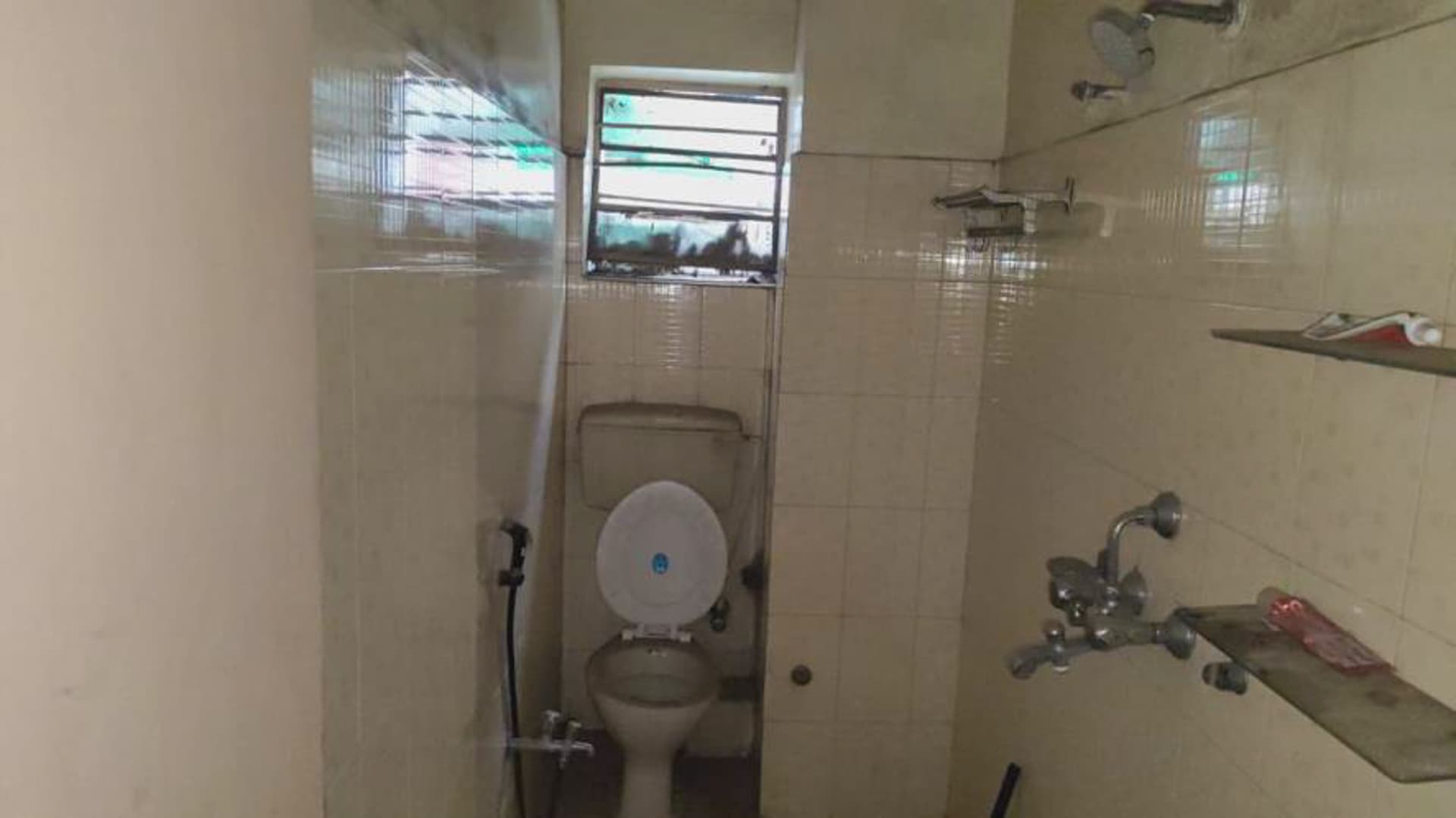 Property Photos 5