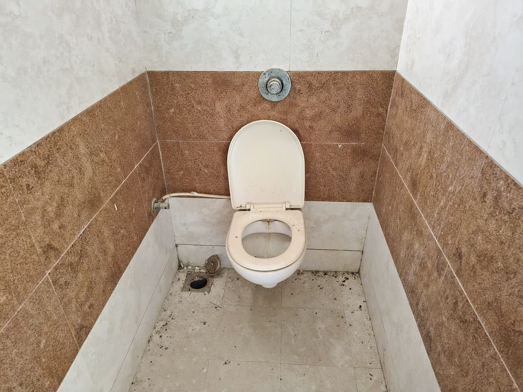 Property Photos 8