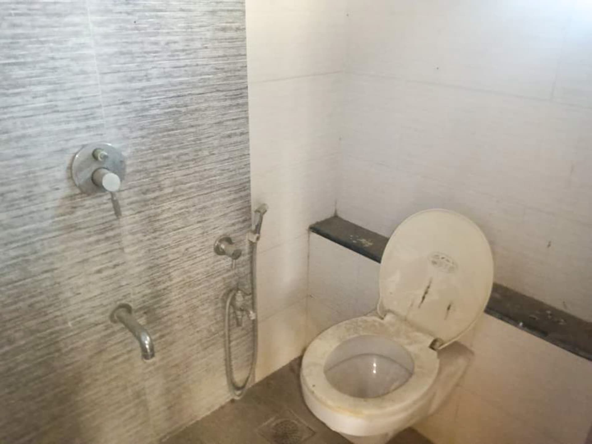 Property Photos 22