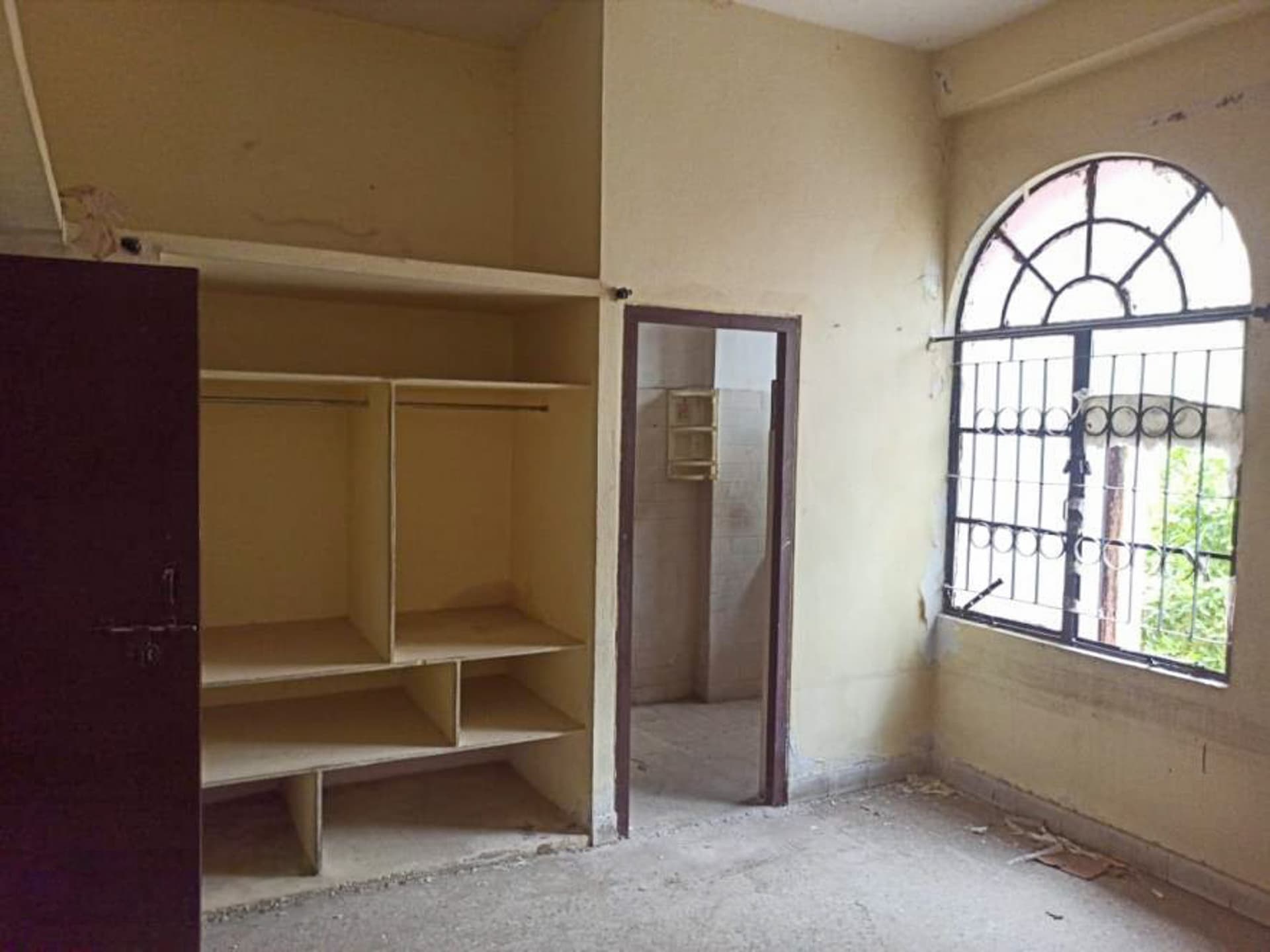 Property Photos 18