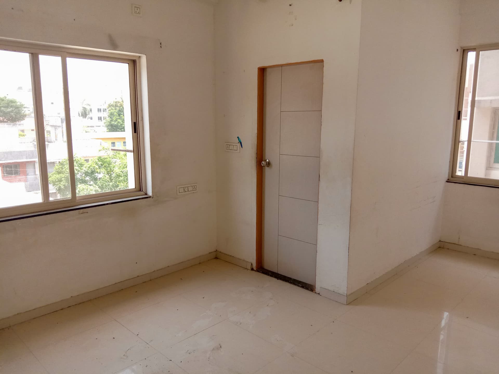 Property Photos 28