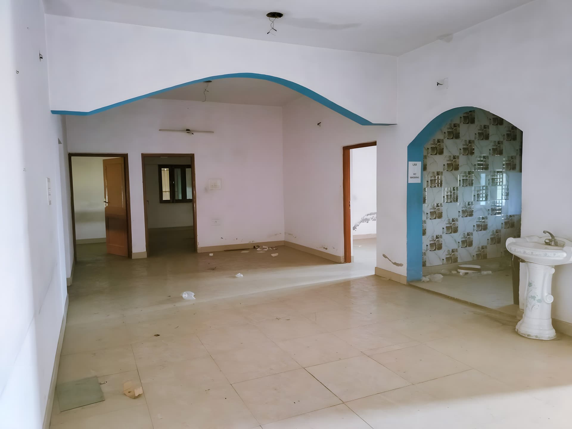 Property Photos 9