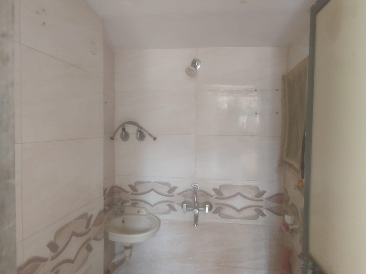 Property Photos 8
