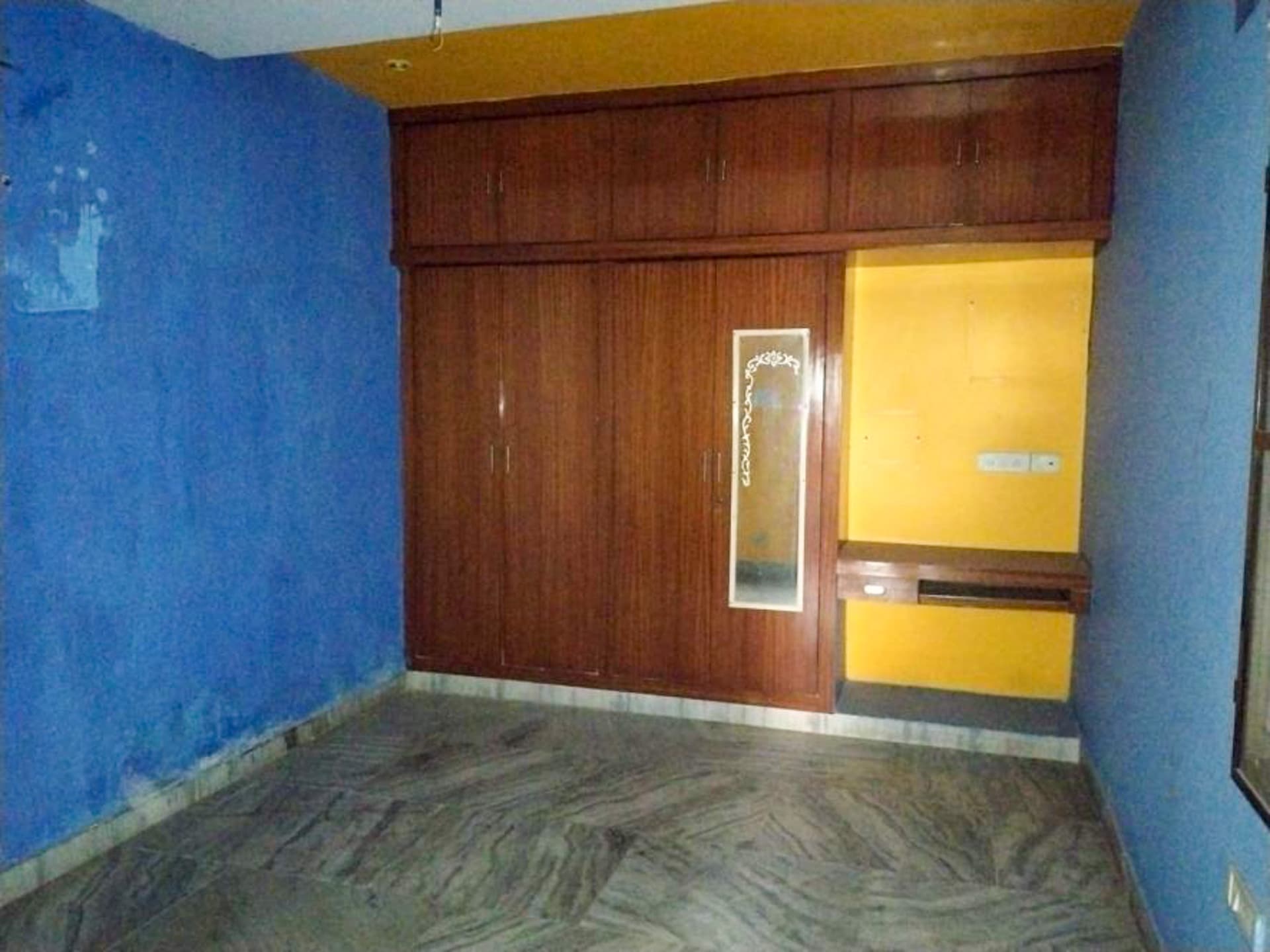 Property Photos 4
