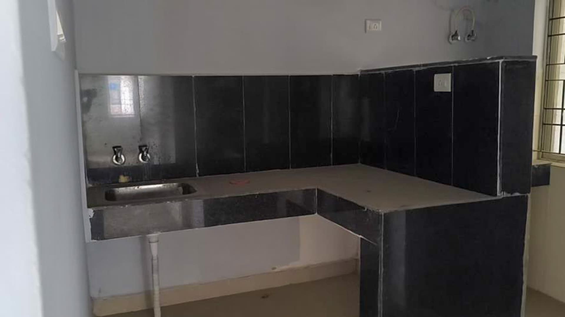 Property Photos 36