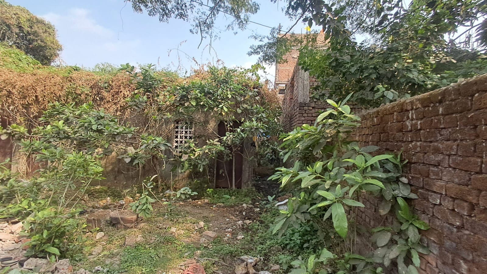 Property Photos 26