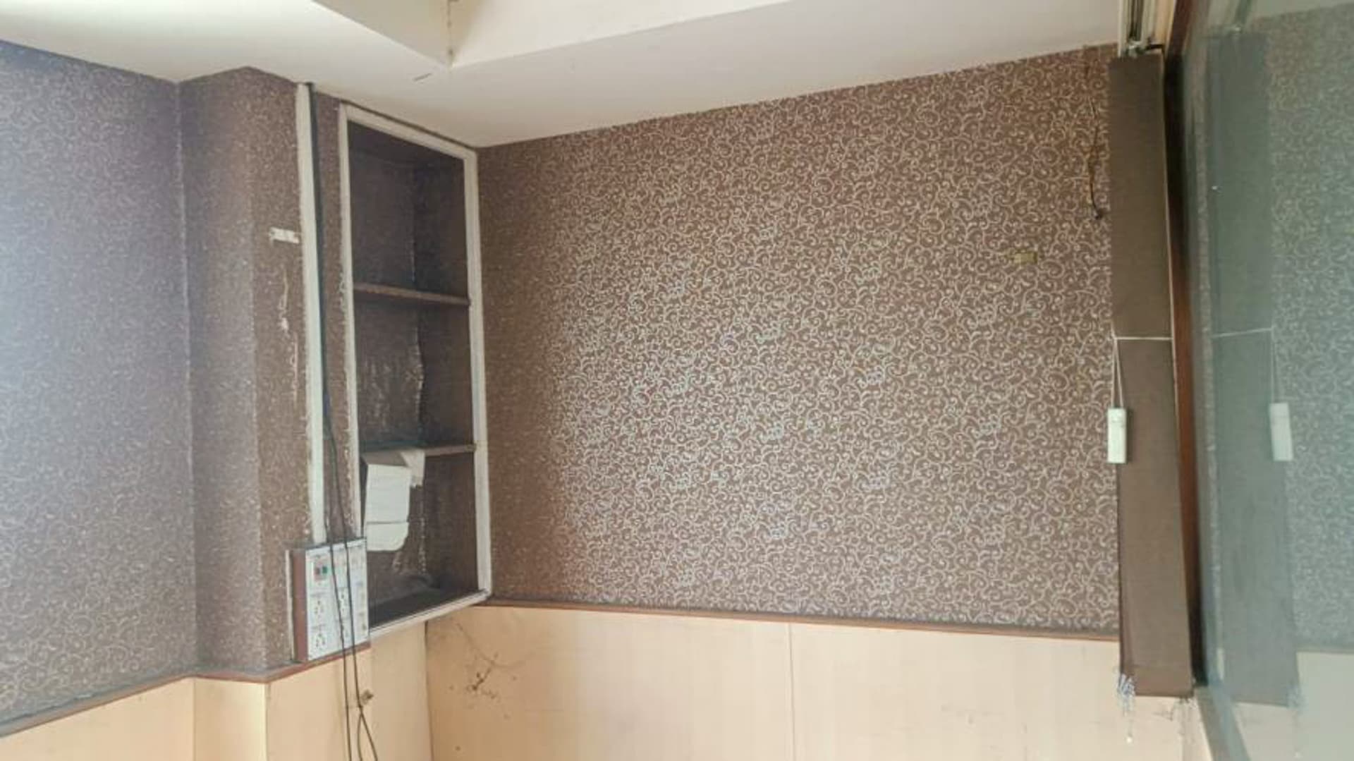 Property Photos 8