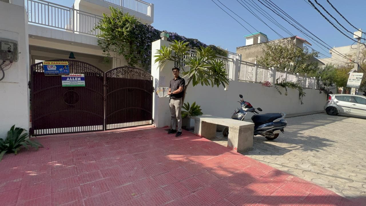 Property Photos 1