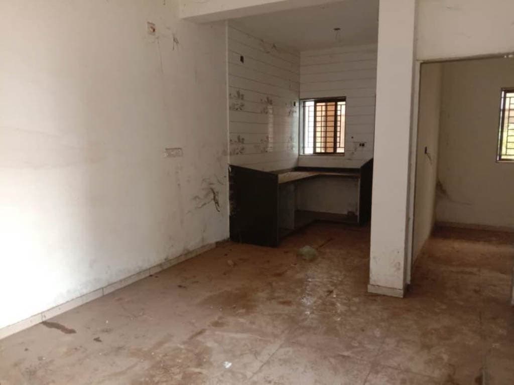 Property Photos 40
