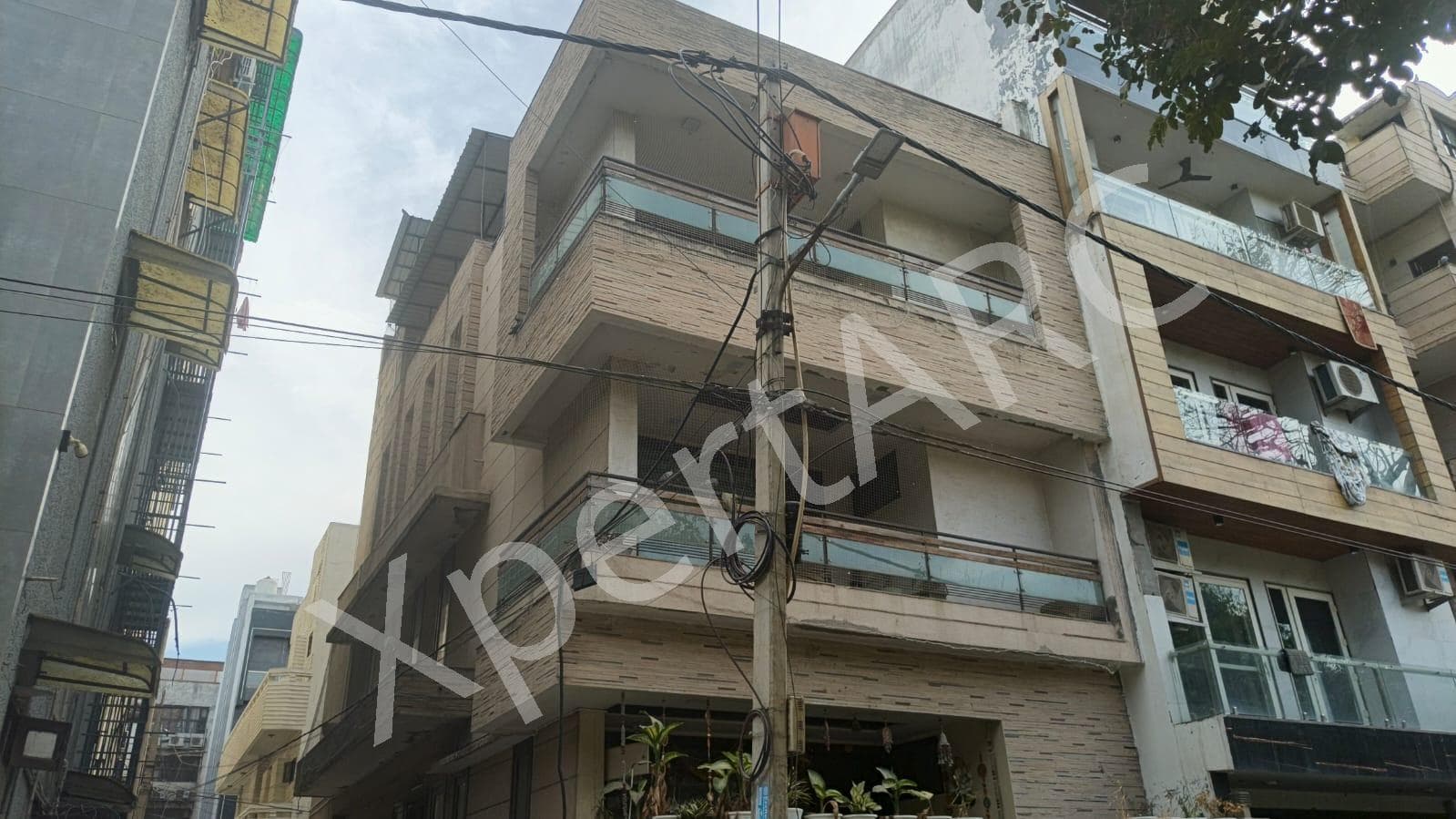 Property Photos 4