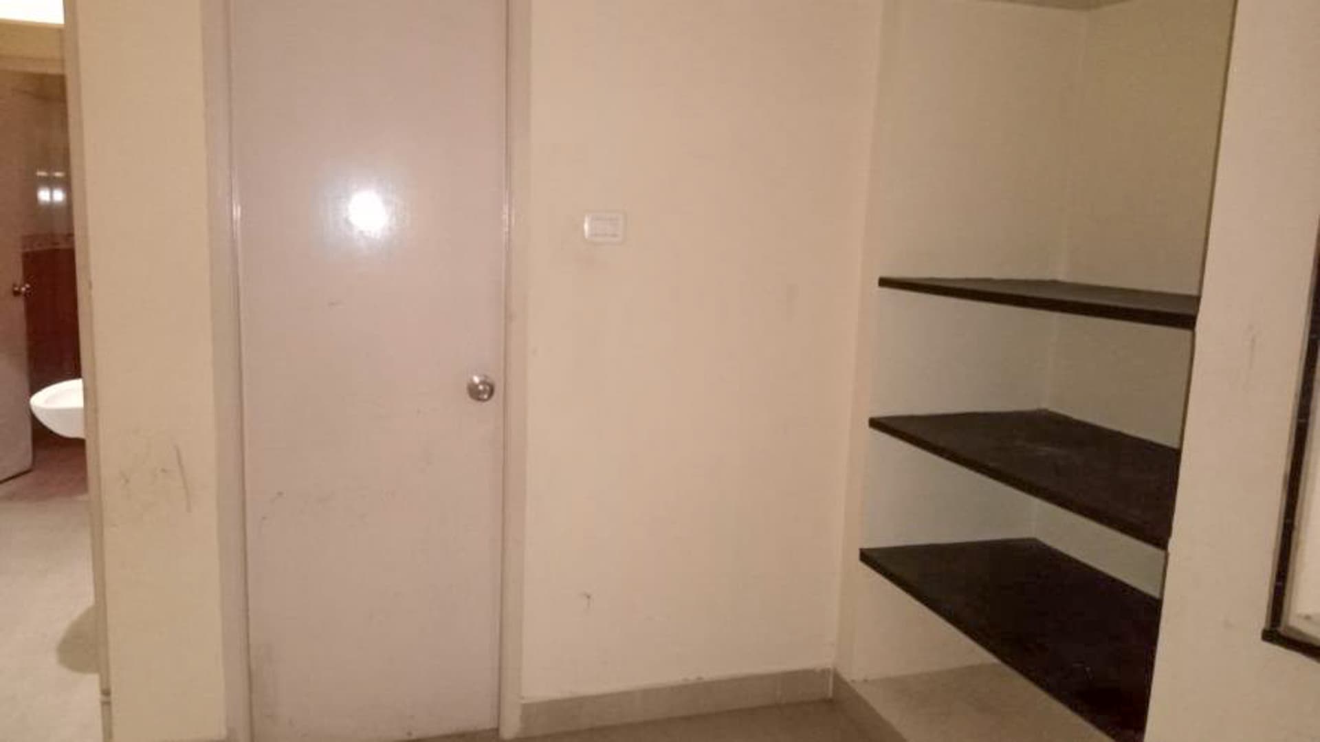 Property Photos 6