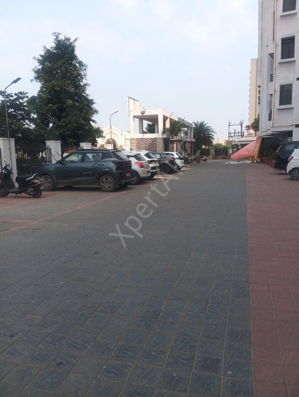 Property Photos 9
