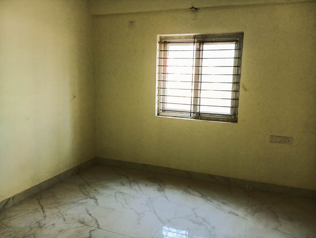 Property Photos 8