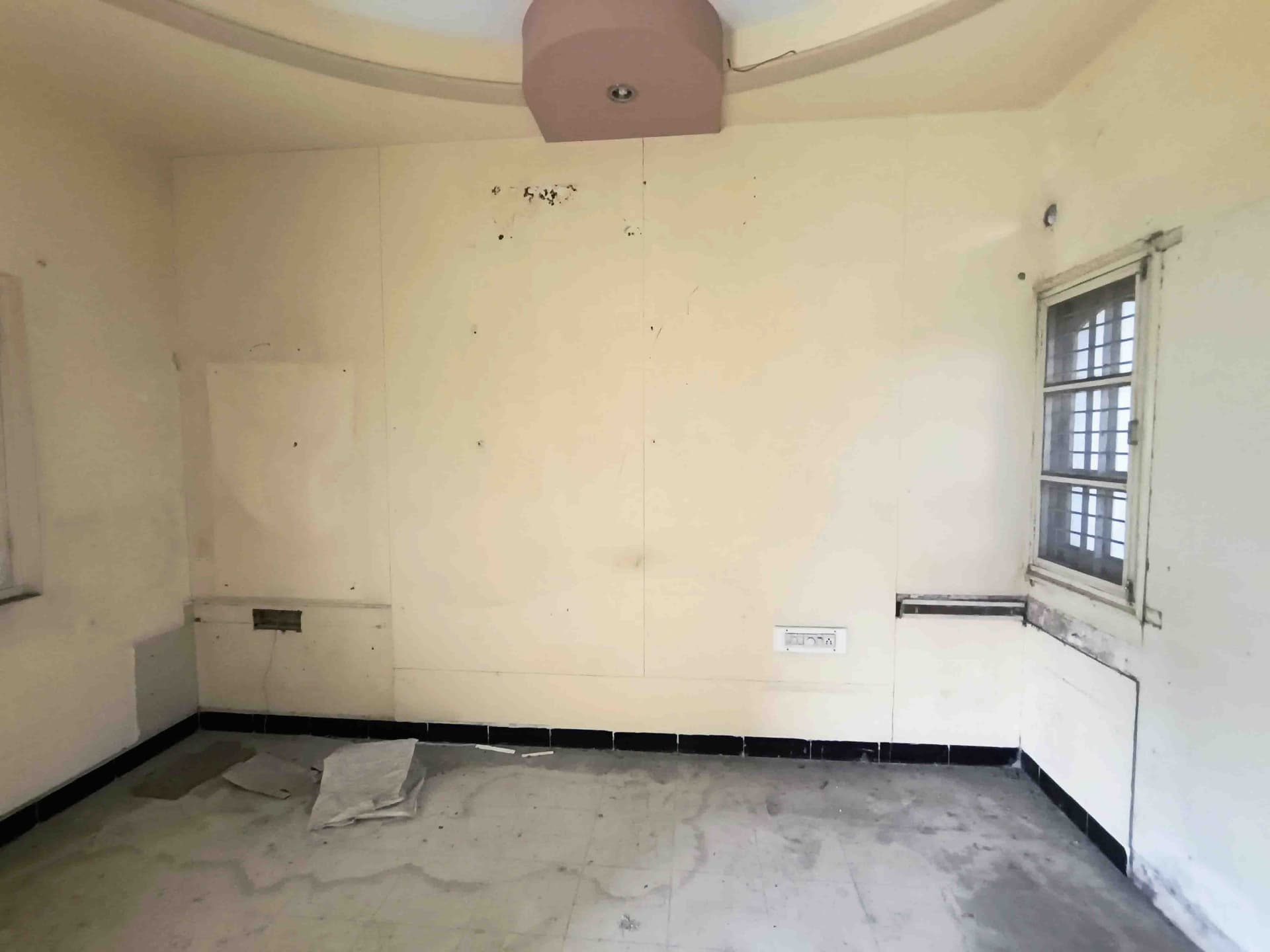Property Photos 9