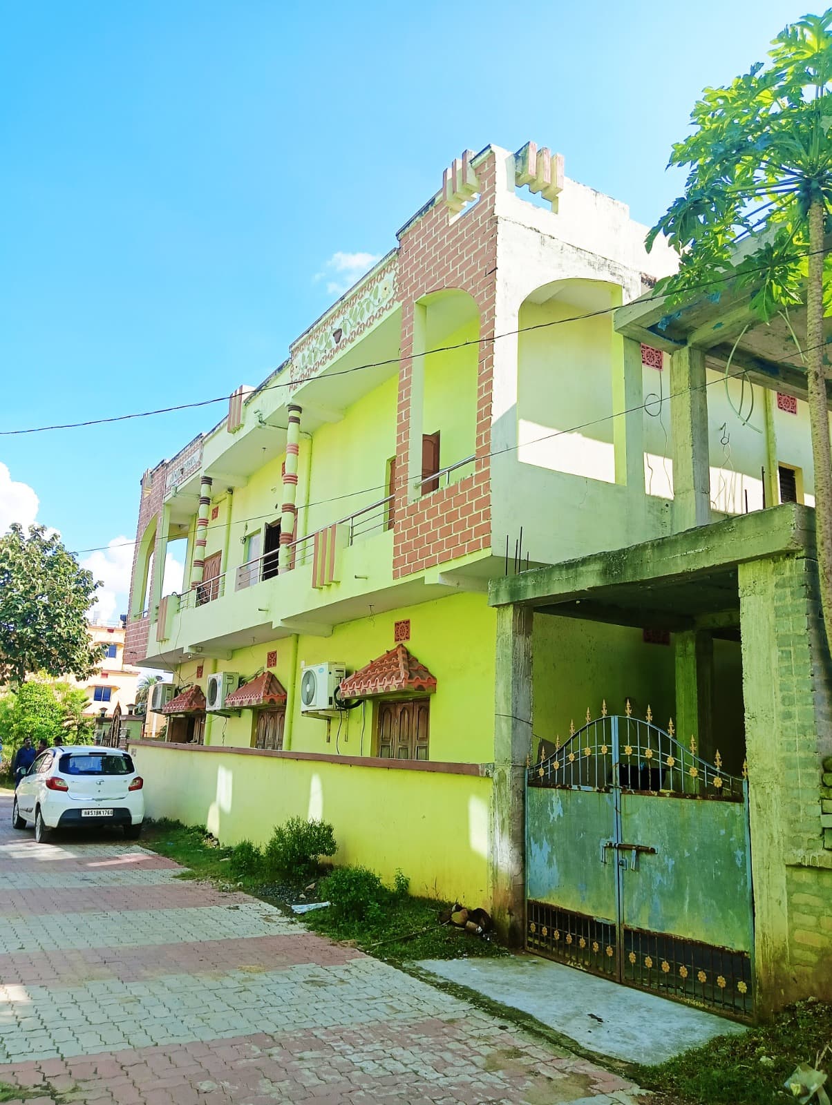Property Photos 1