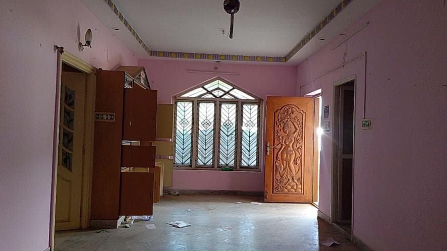 Property Photos 16