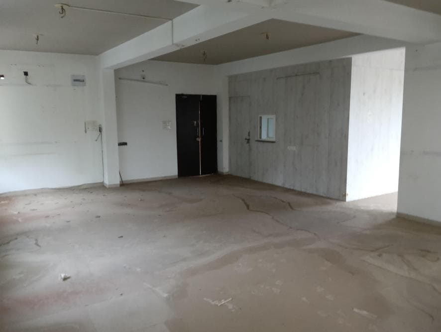 Property Photos 9