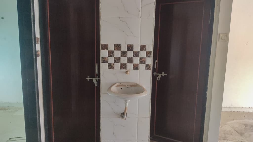 Property Photos 4