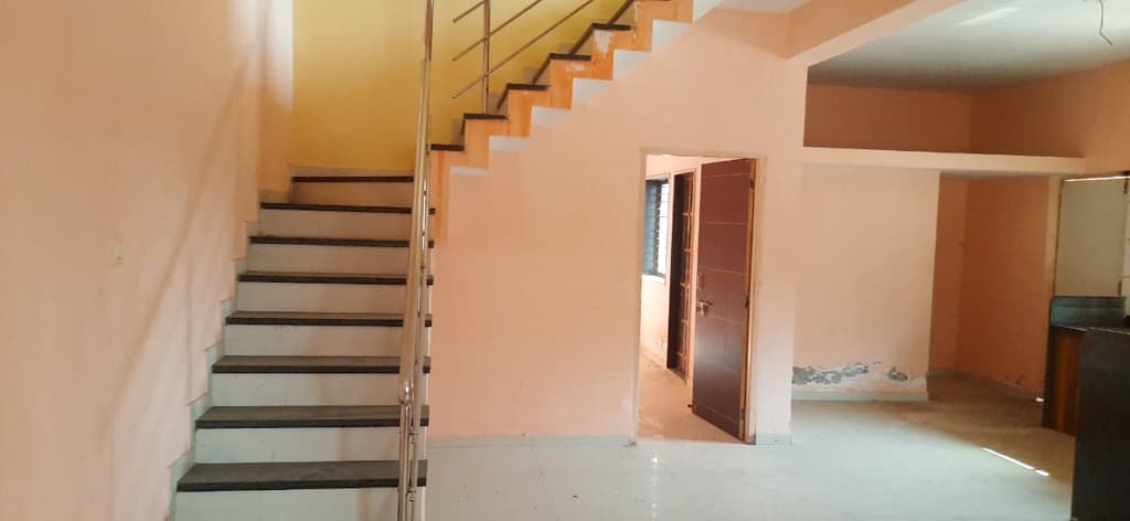 Property Photos 8