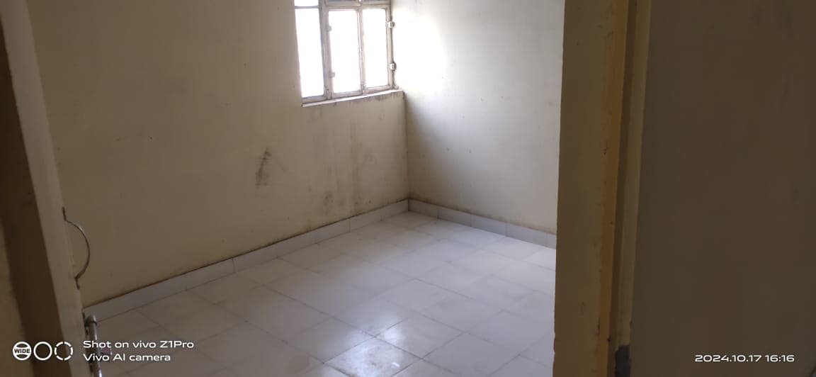 Property Photos 4