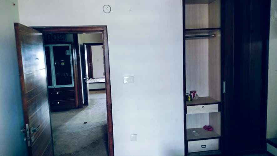 Property Photos 7
