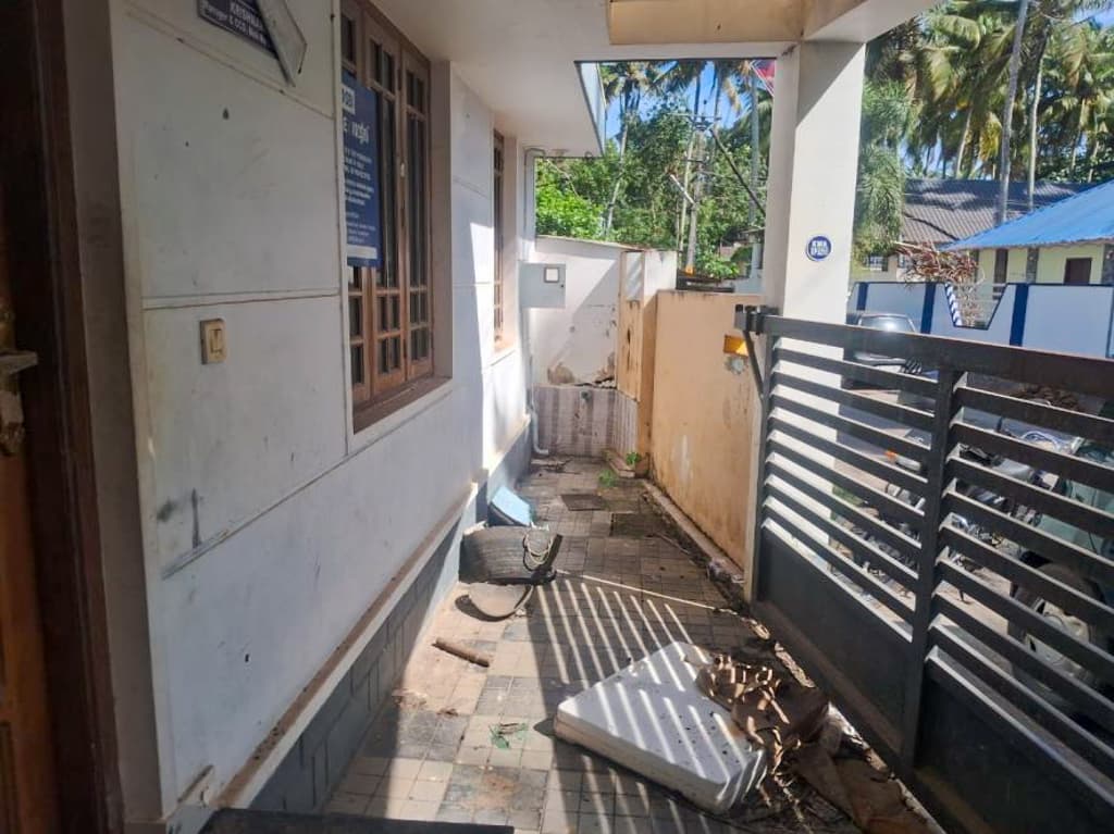Property Photos 26