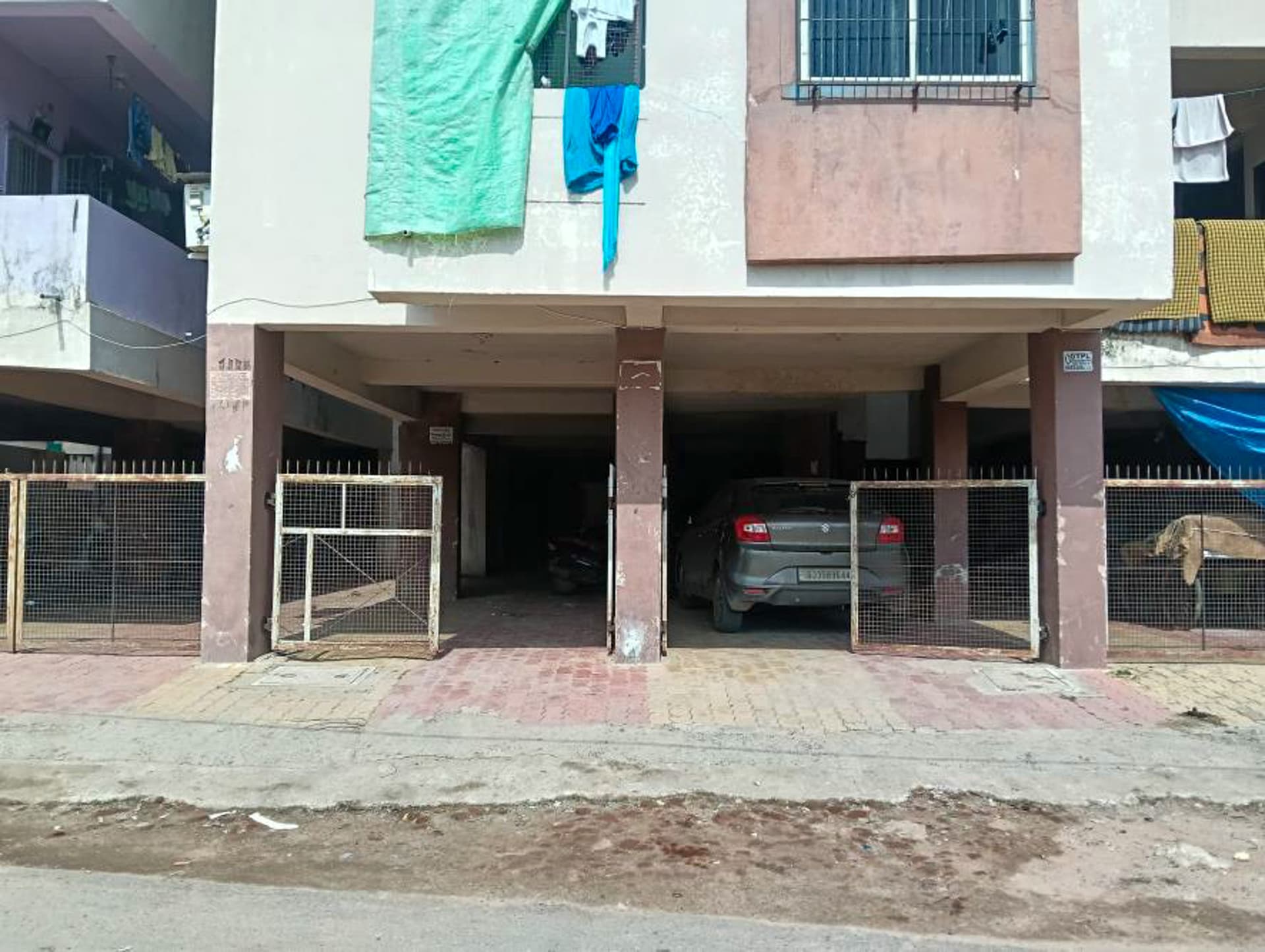 Property Photos 1