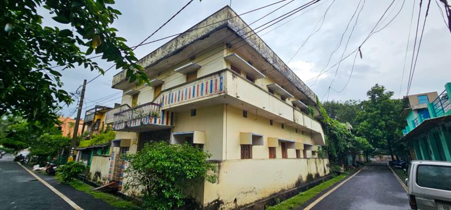 Property Photos 6