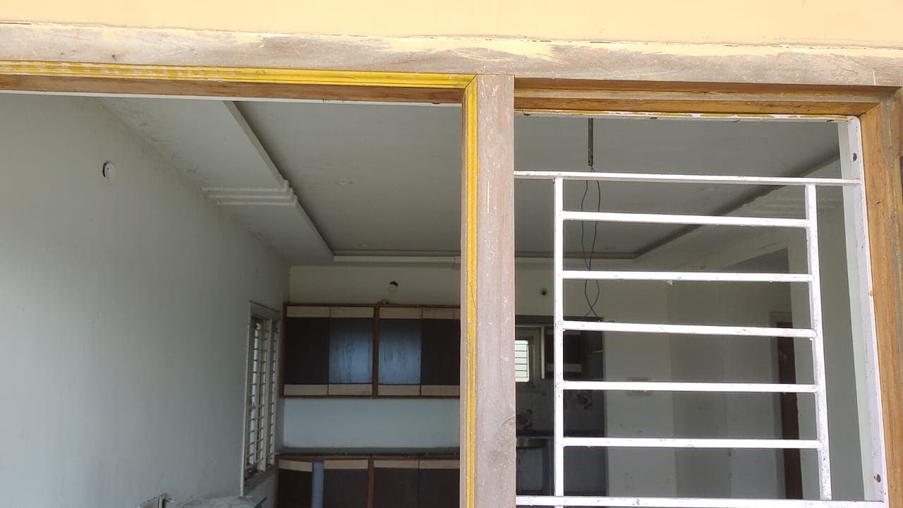 Property Photos 6