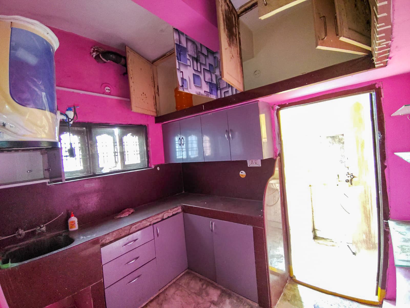 Property Photos 16