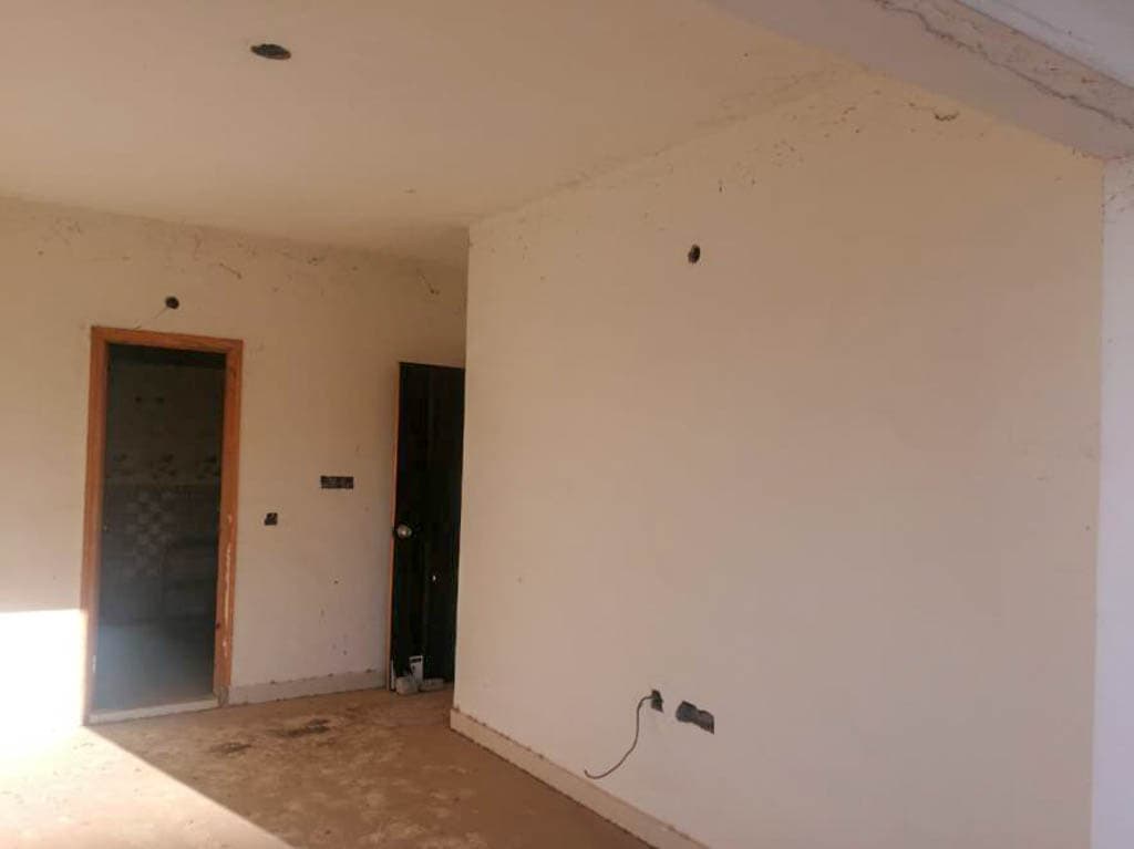 Property Photos 14