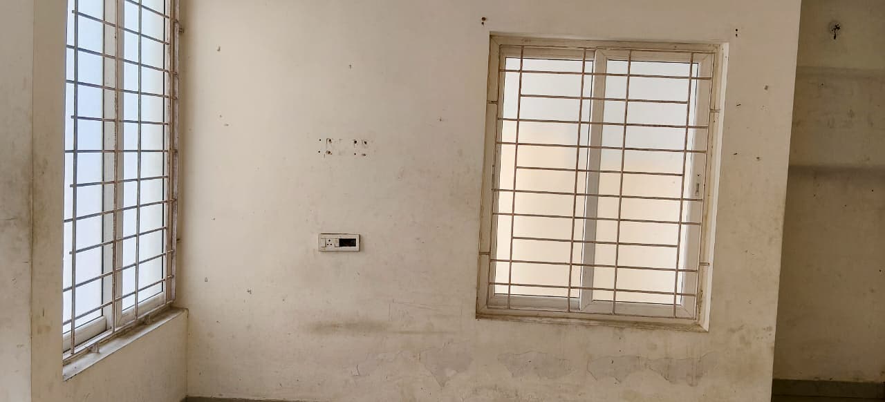 Property Photos 25