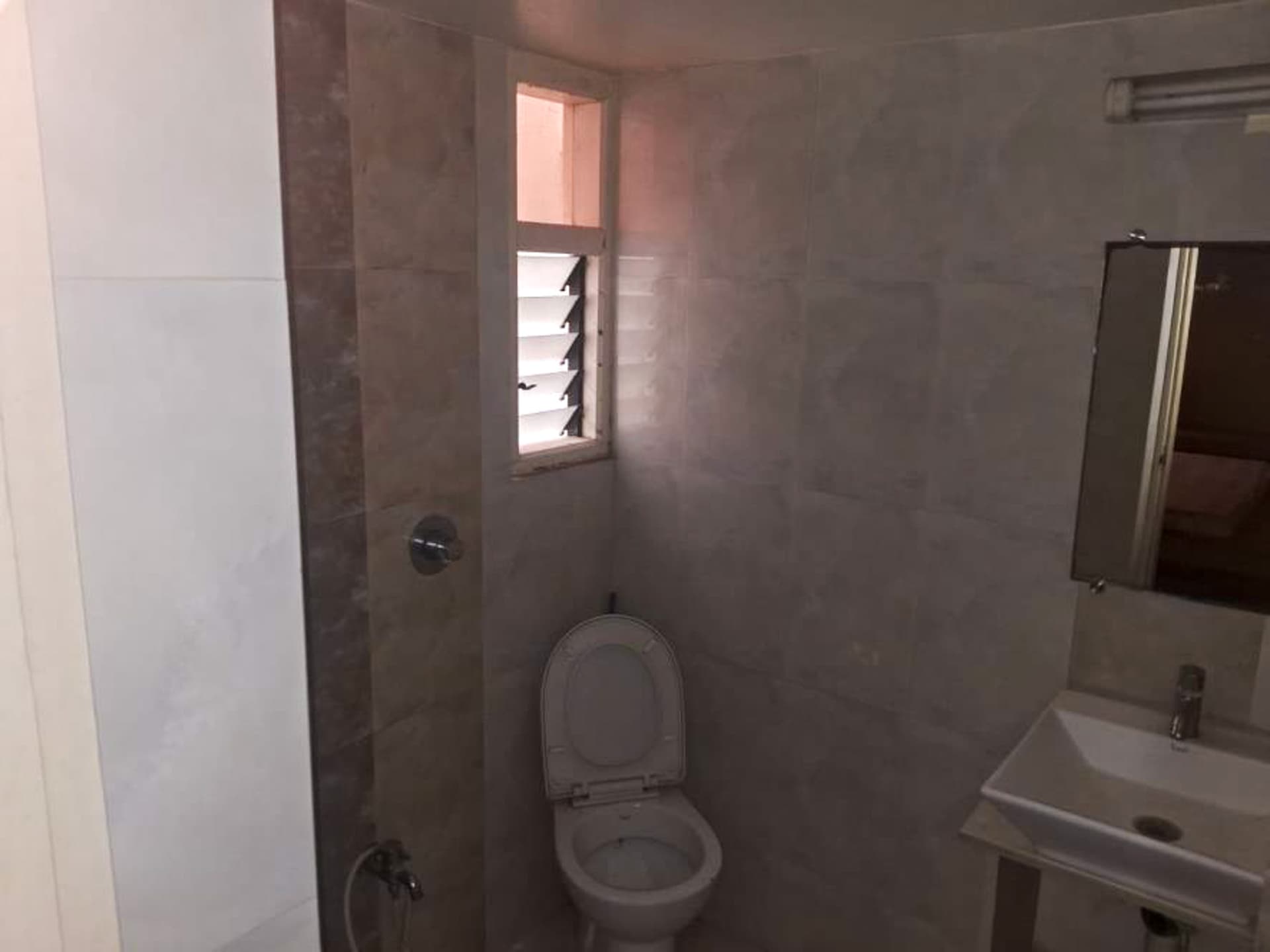 Property Photos 12