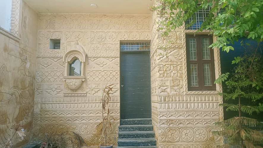 Property Photos 9
