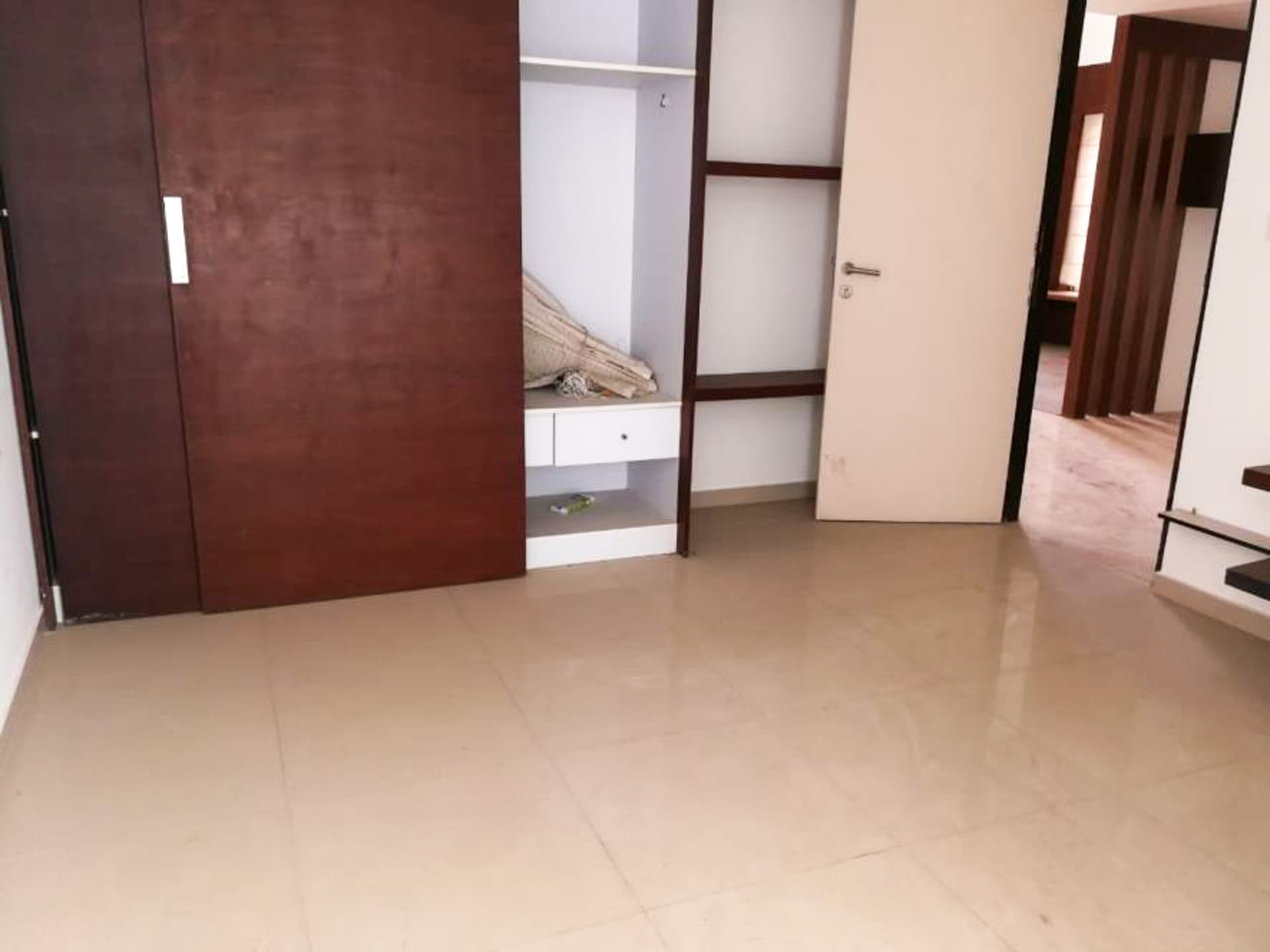 Property Photos 43