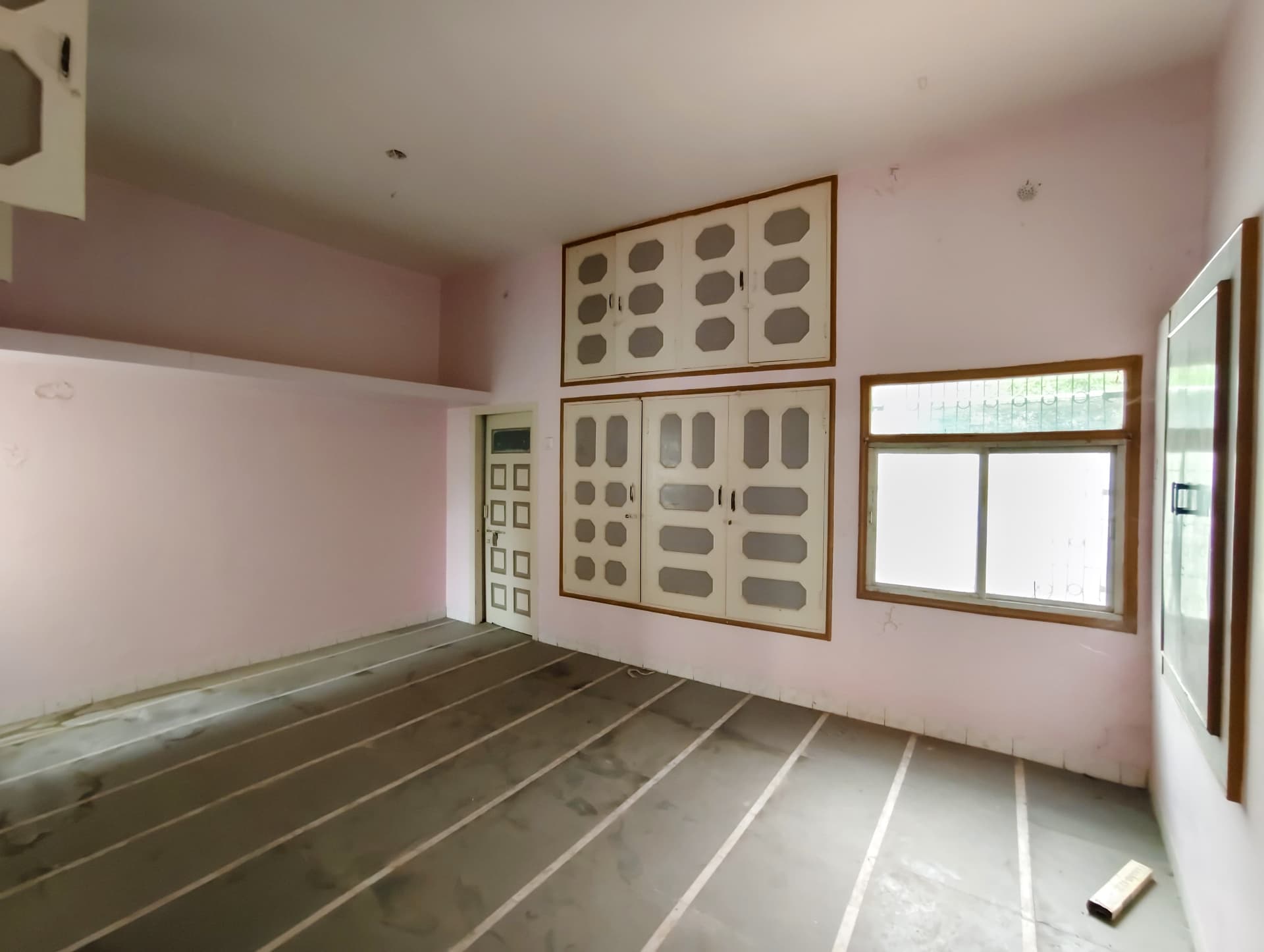 Property Photos 11