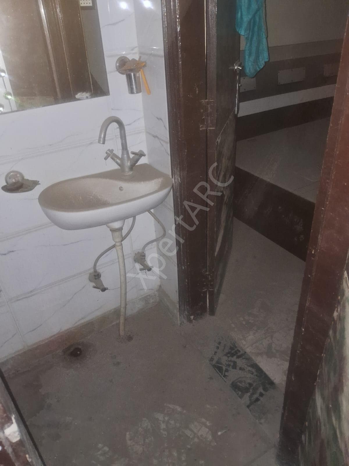 Property Photos 7
