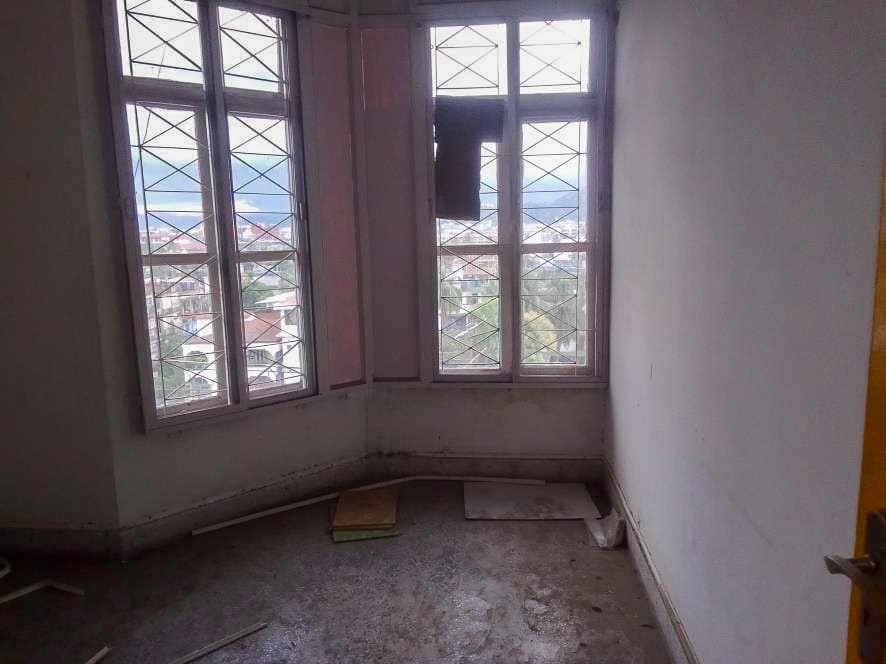 Property Photos 8