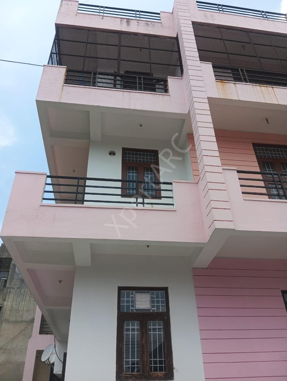 Property Photos 1