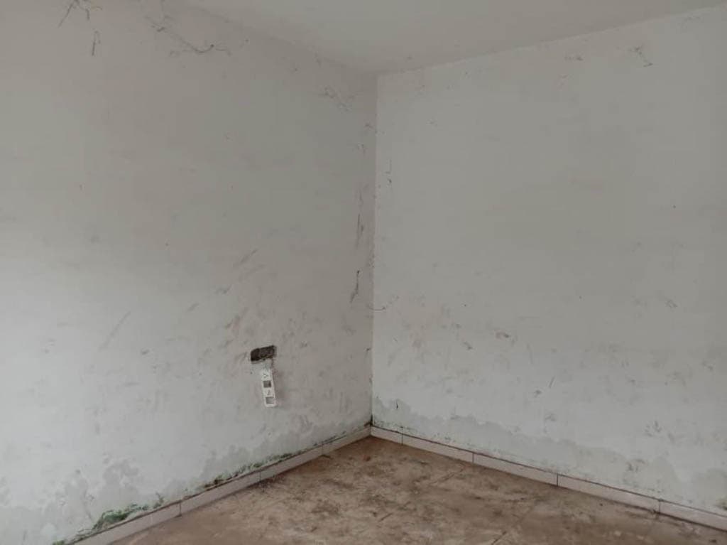 Property Photos 11