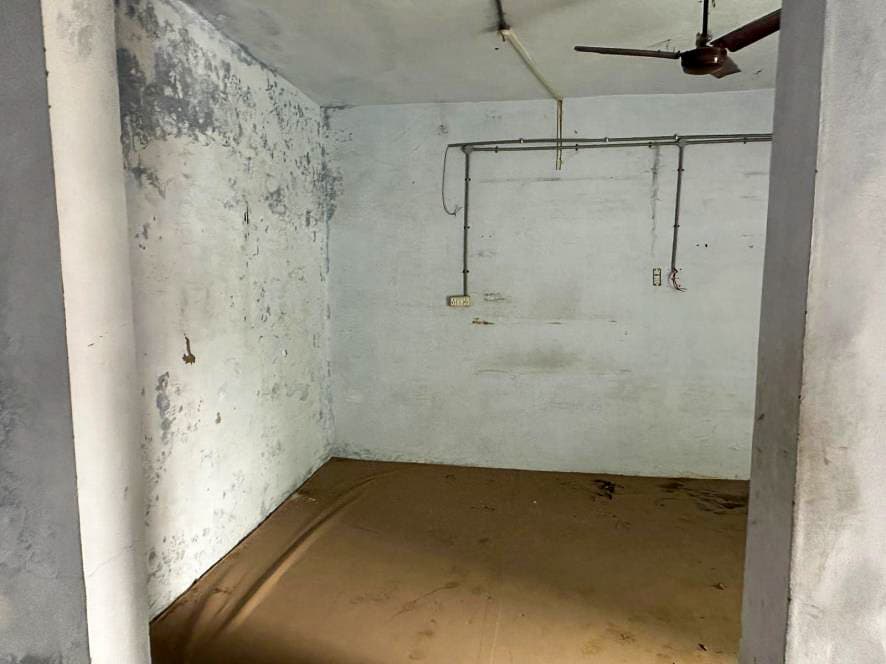 Property Photos 12