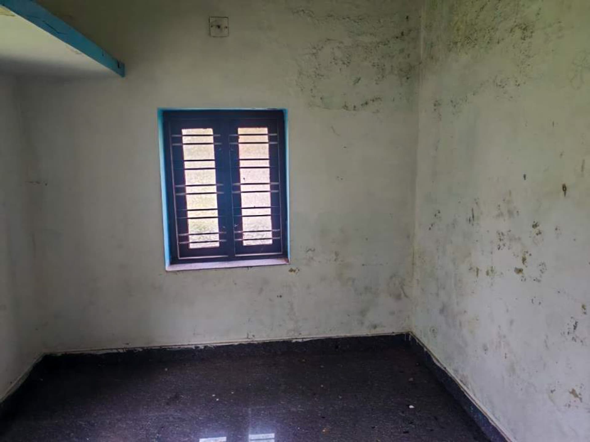 Property Photos 18