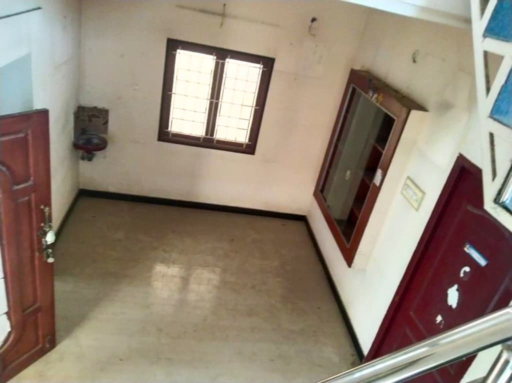 Property Photos 4