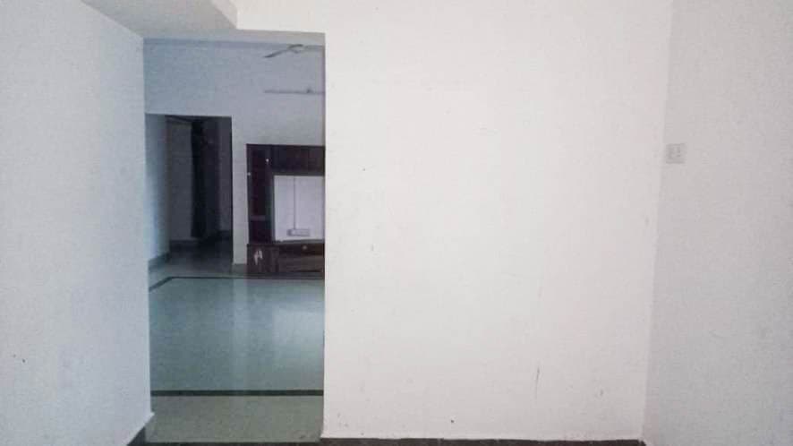 Property Photos 18