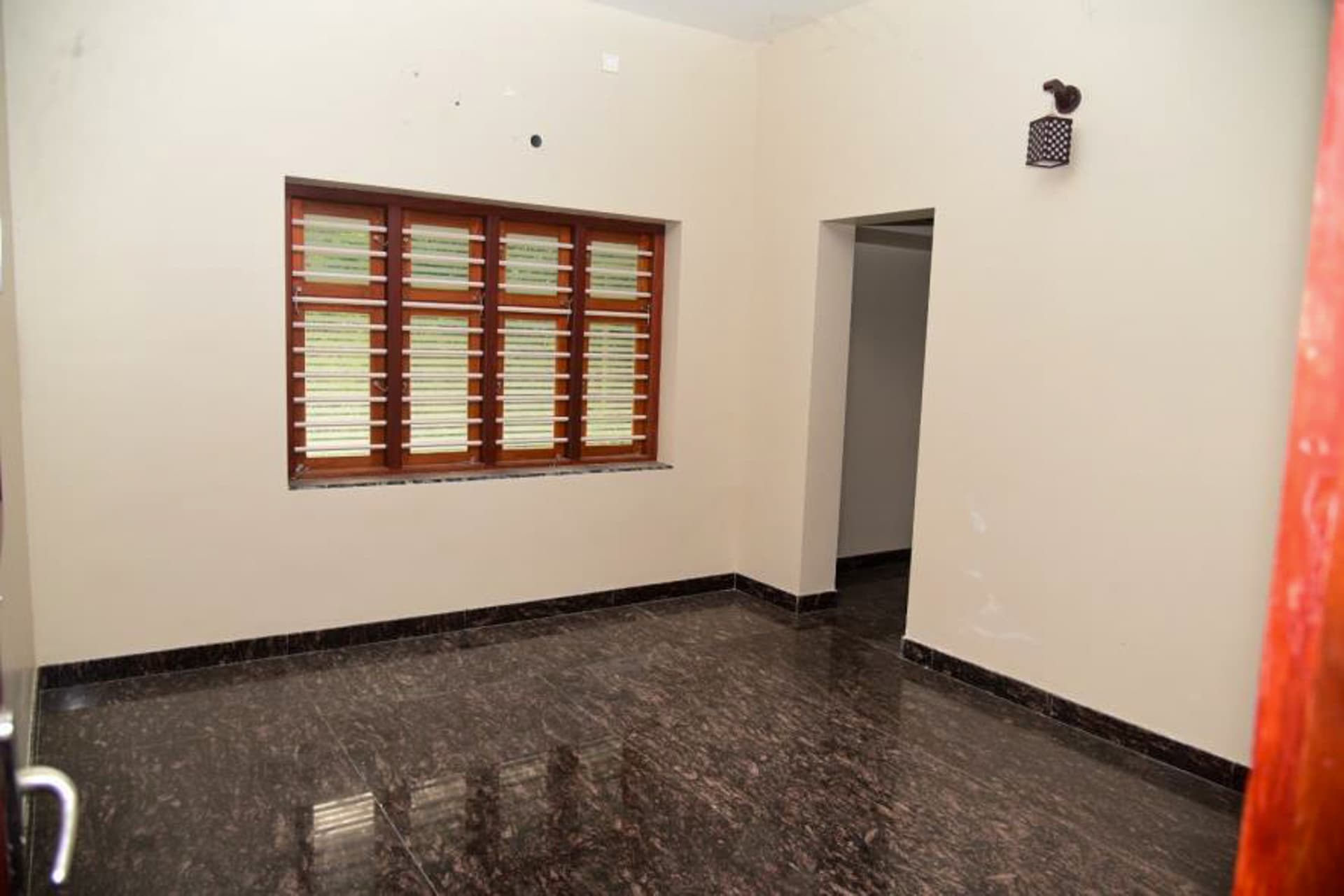 Property Photos 9