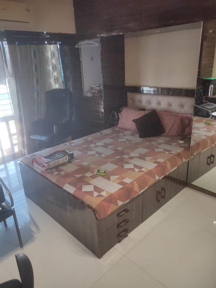 Property Photos 8